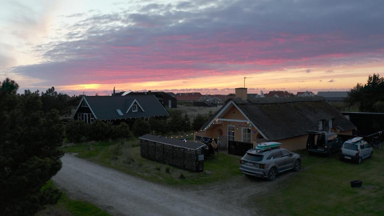 Viking Surf Cottage Klitmøller Екстериор снимка
